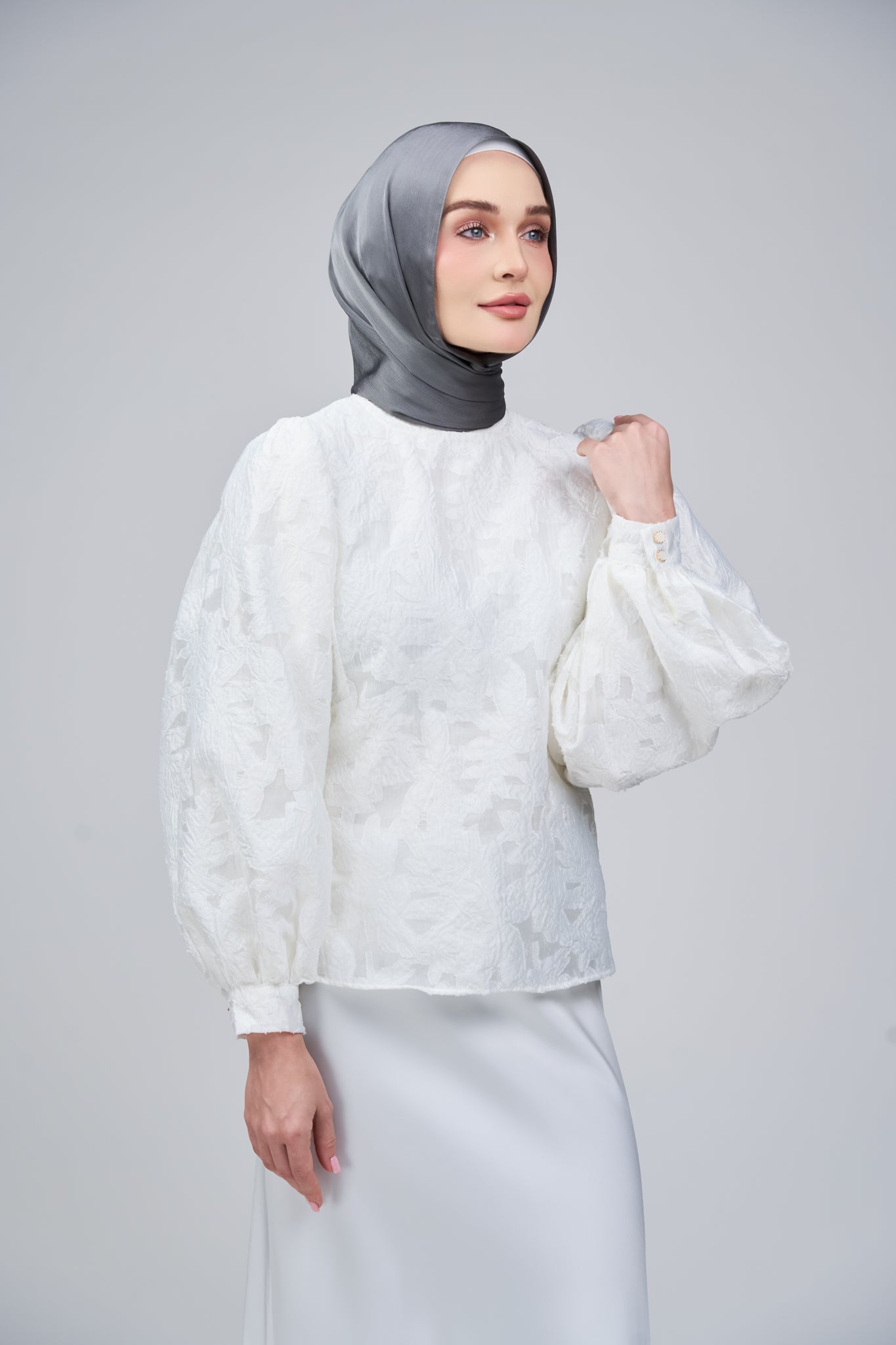 HoodX B.E in Deep Grey