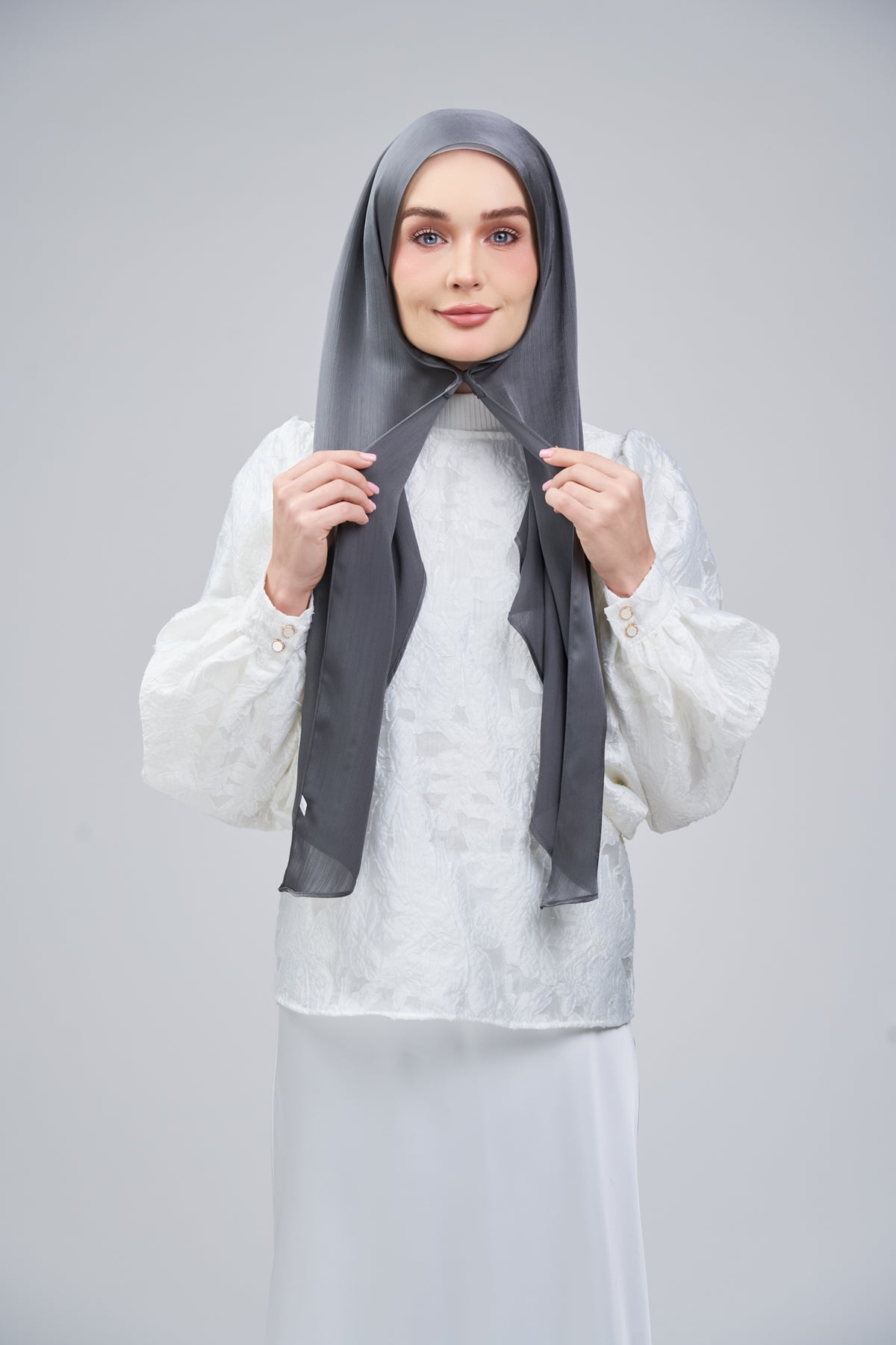 HoodX B.E in Deep Grey