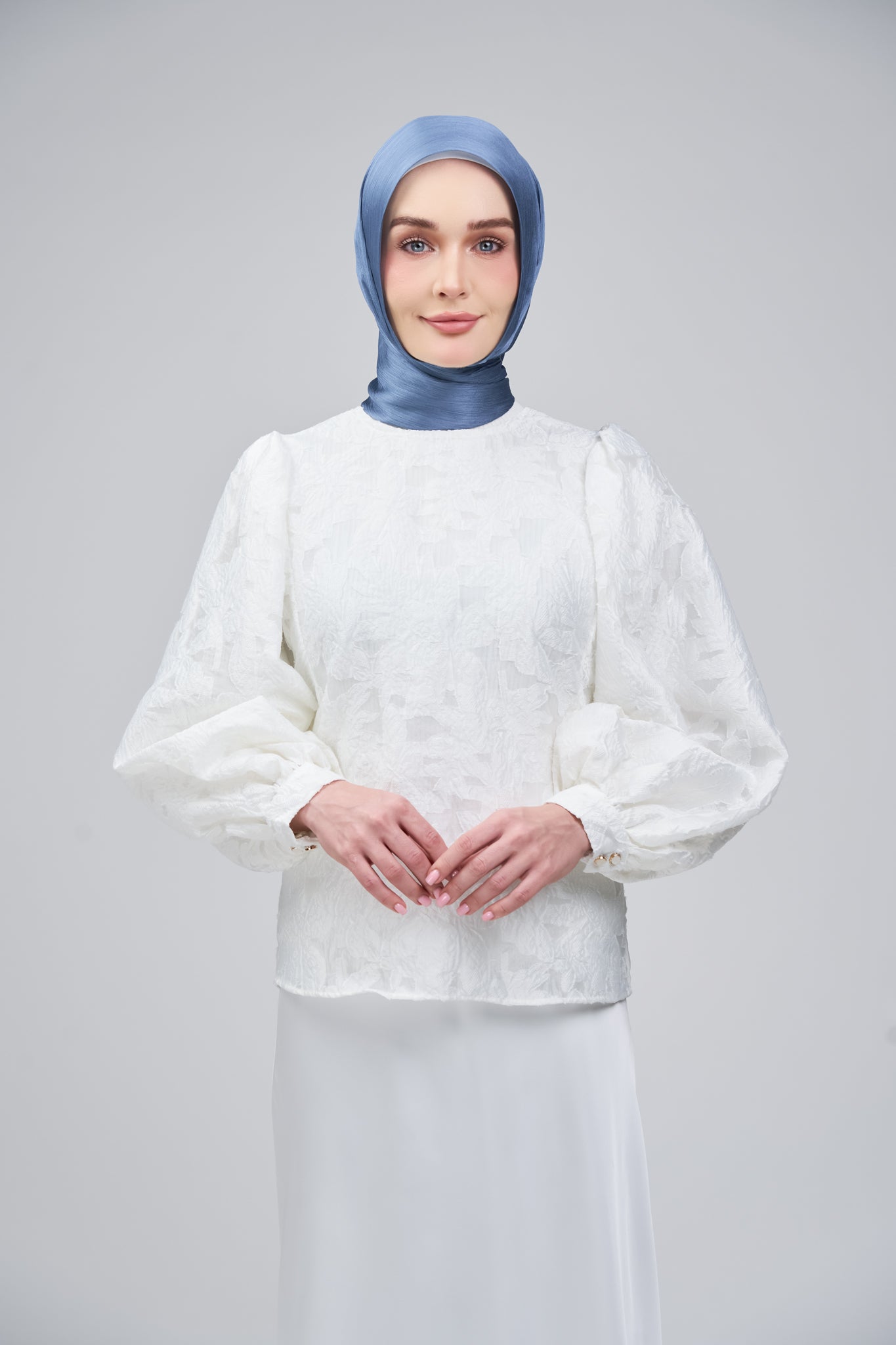 HoodX B.E in Lapis Blue