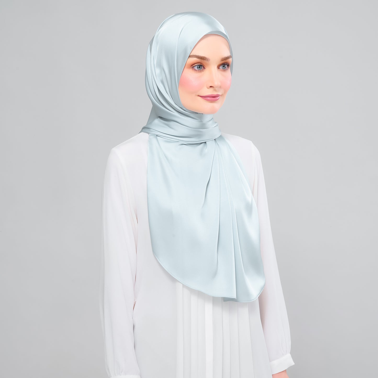 Instant Tag n' Go Shawl  | Satin Silk in Caribbean Mint
