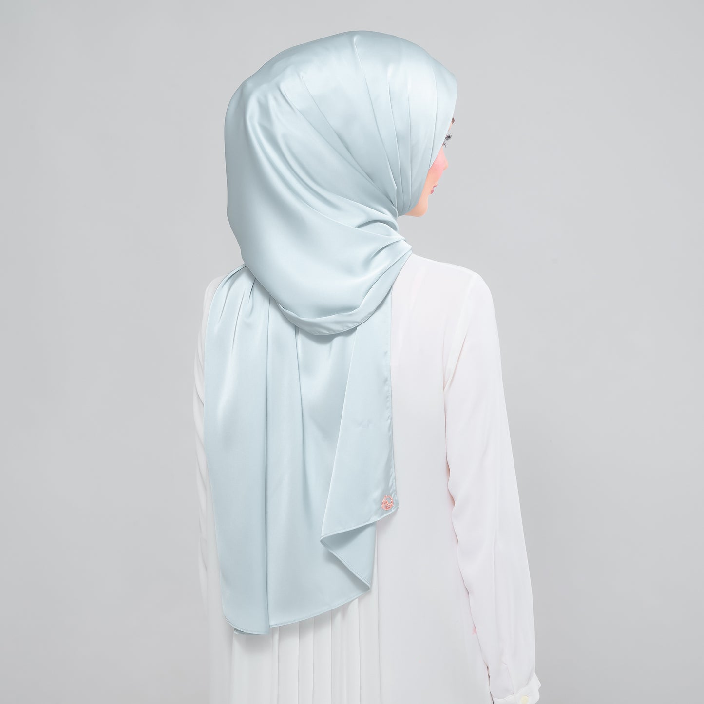 Instant Tag n' Go Shawl  | Satin Silk in Caribbean Mint
