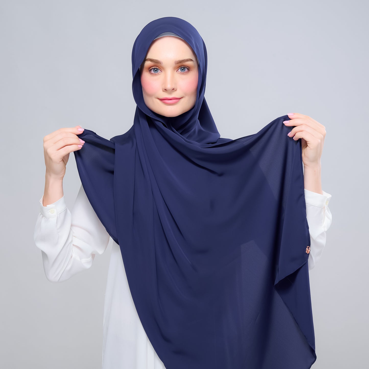 Instant Tag n' Go Shawl l Chiffon Silk 1.0 in Navy Blue
