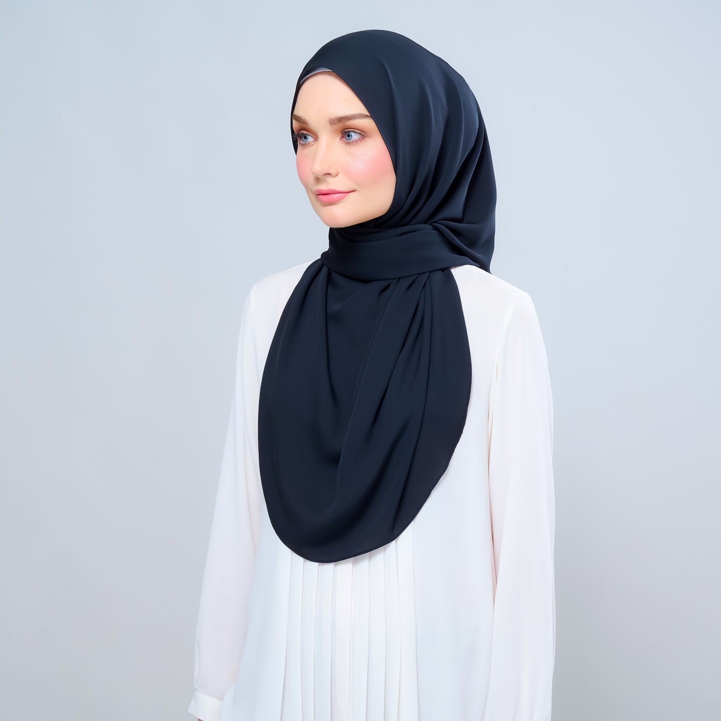 Instant Tag n' Go Shawl l Chiffon Silk 1.0 in Pitch Black