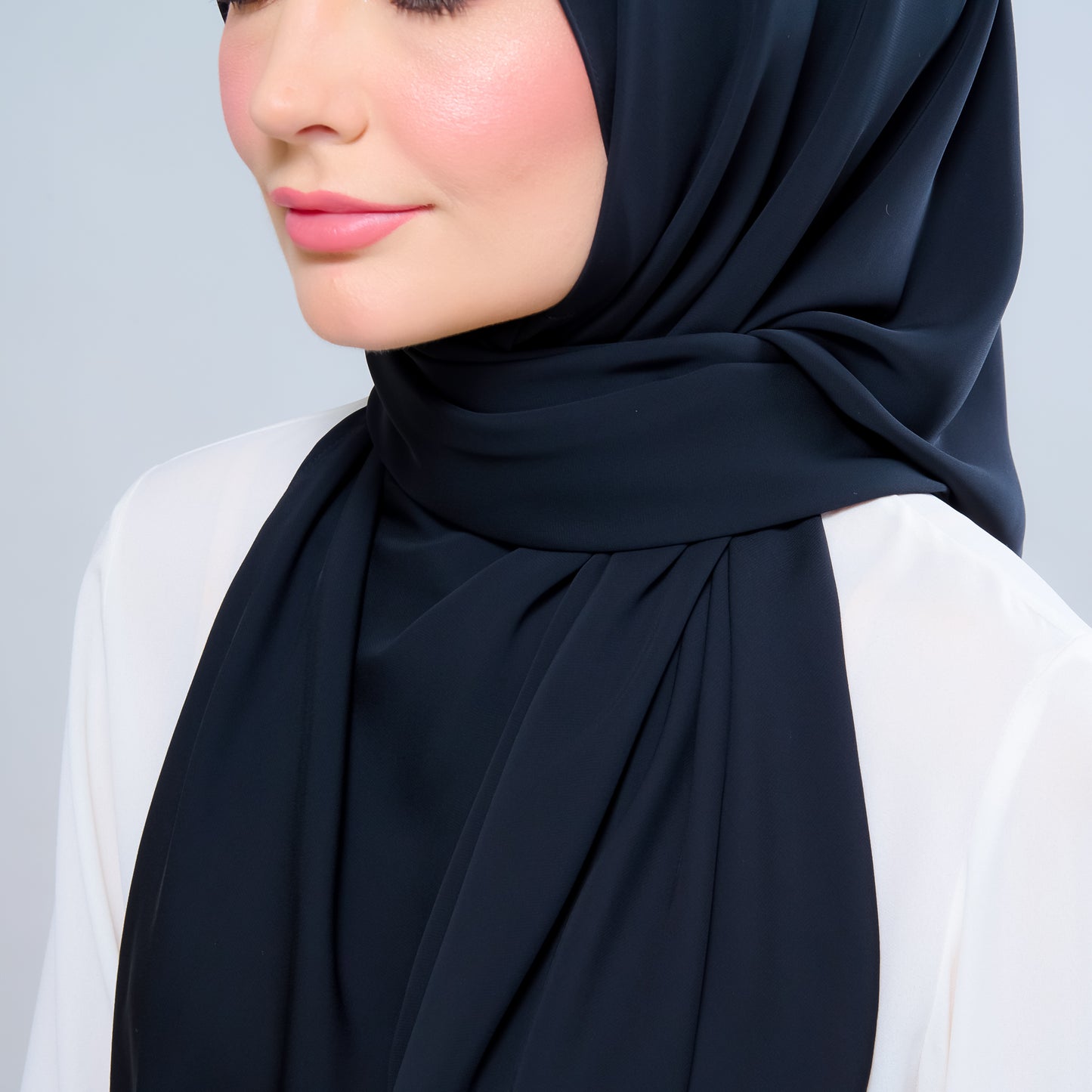 Instant Tag n' Go Shawl l Chiffon Silk 1.0 in Pitch Black