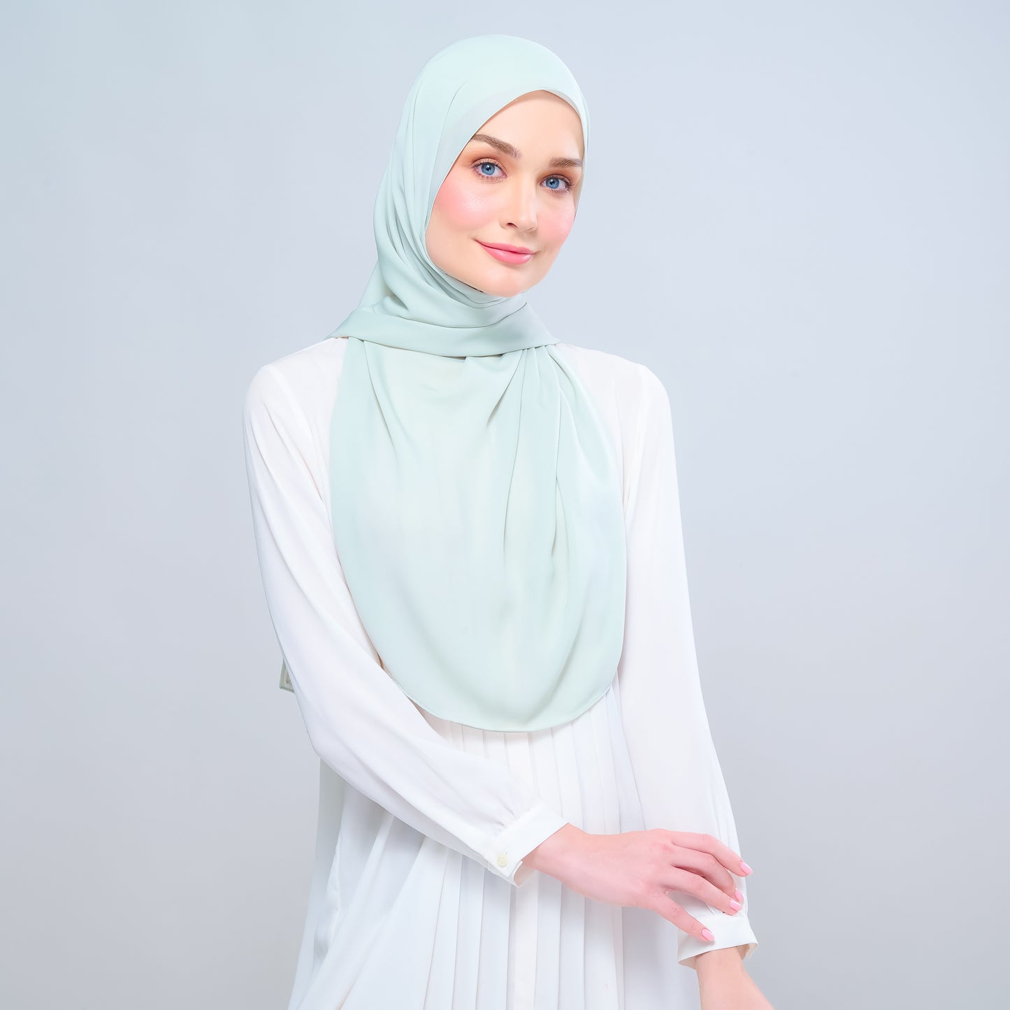 Instant Tag n' Go Shawl l Chiffon Silk 1.0 in Pistachio Green
