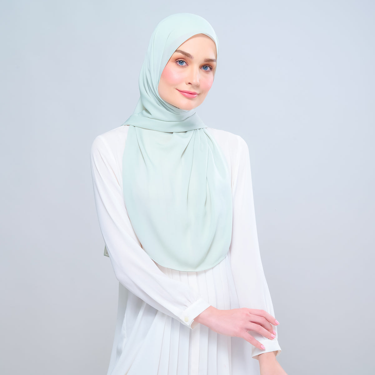 Instant Tag n' Go Shawl l Chiffon Silk 1.0 in Pistachio Green