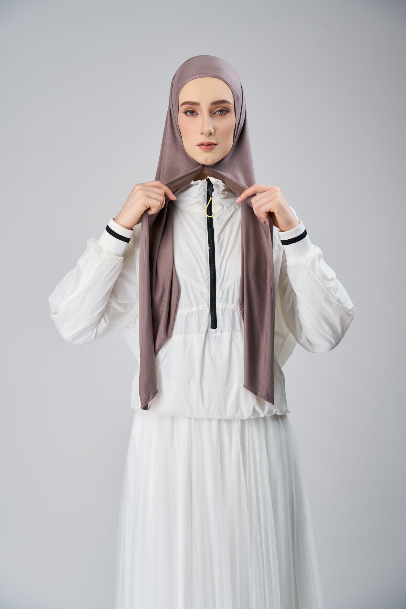 HoodX Lite in the Dark Mocha