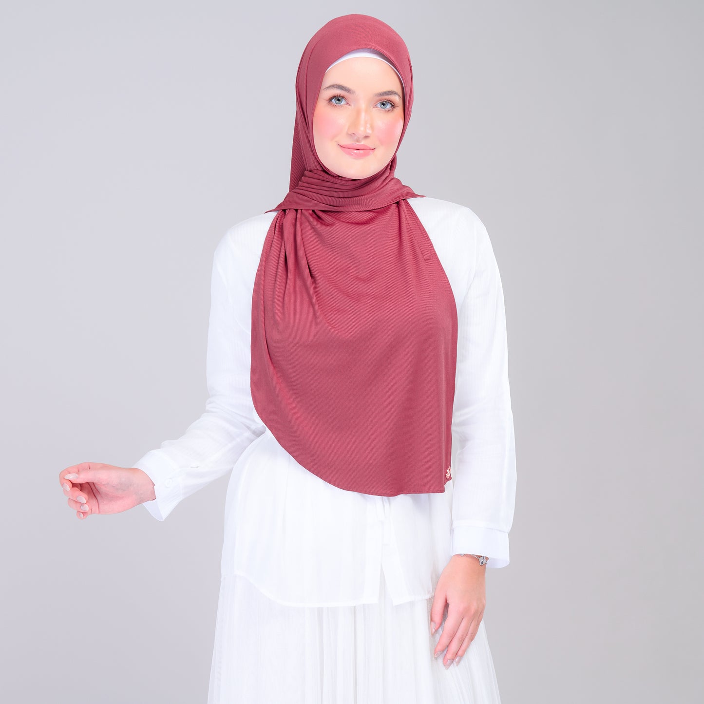Instant Tag n' Go Shawl | Ribbed Jersey in Deep Raspberry