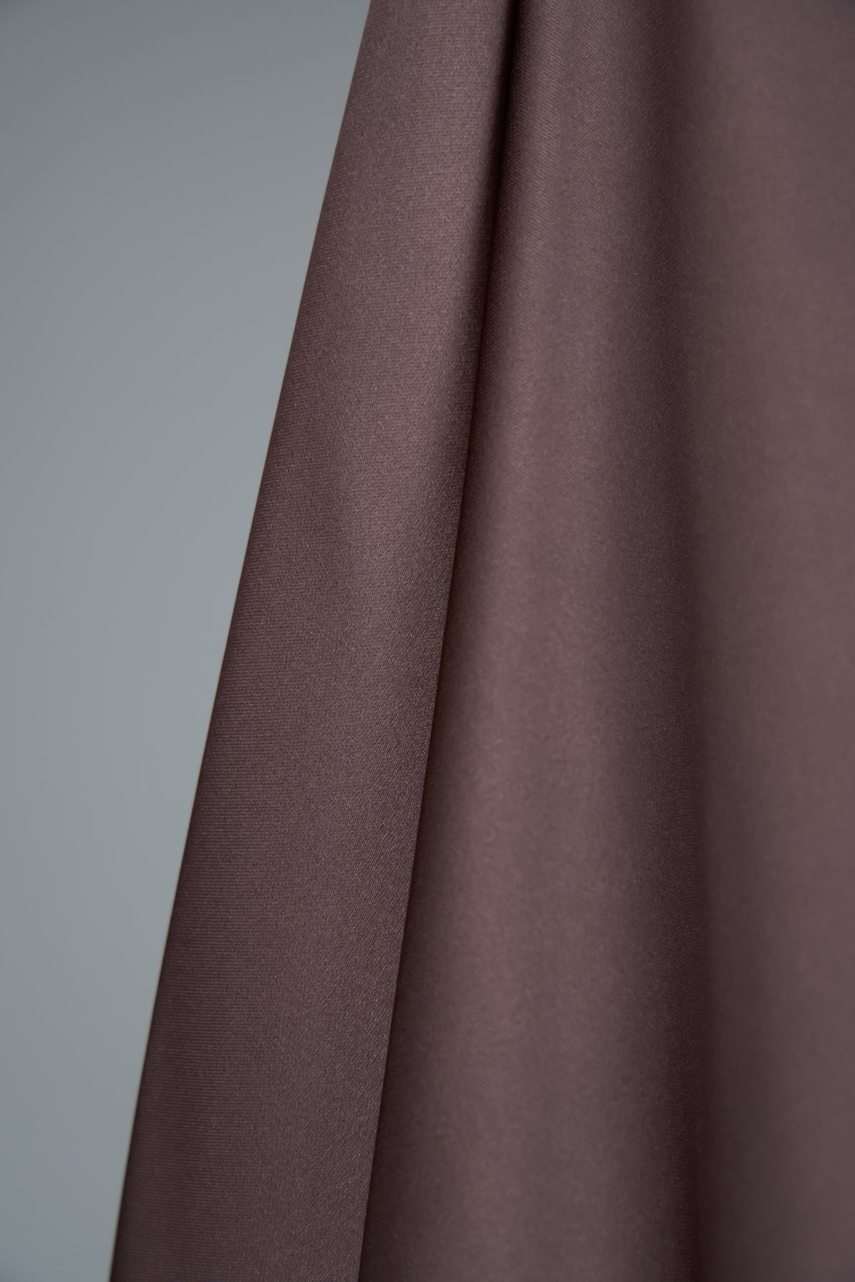 FlowX | Armani Silk in Truffle