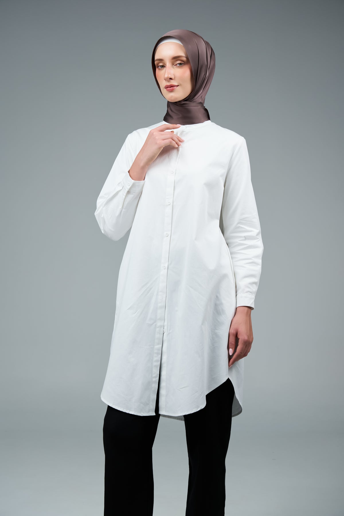 FlowX | Armani Silk in Truffle