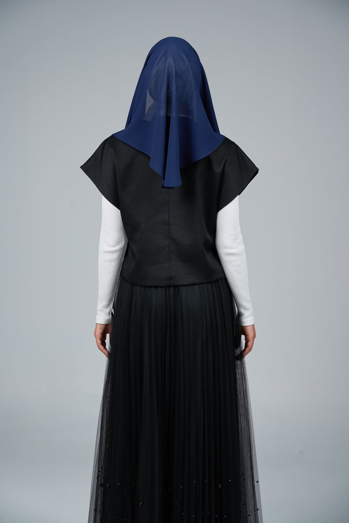 FlowX | Pearl Chiffon in Navy