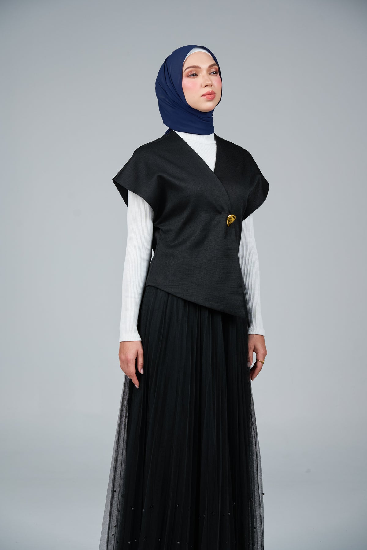 FlowX | Pearl Chiffon in Navy