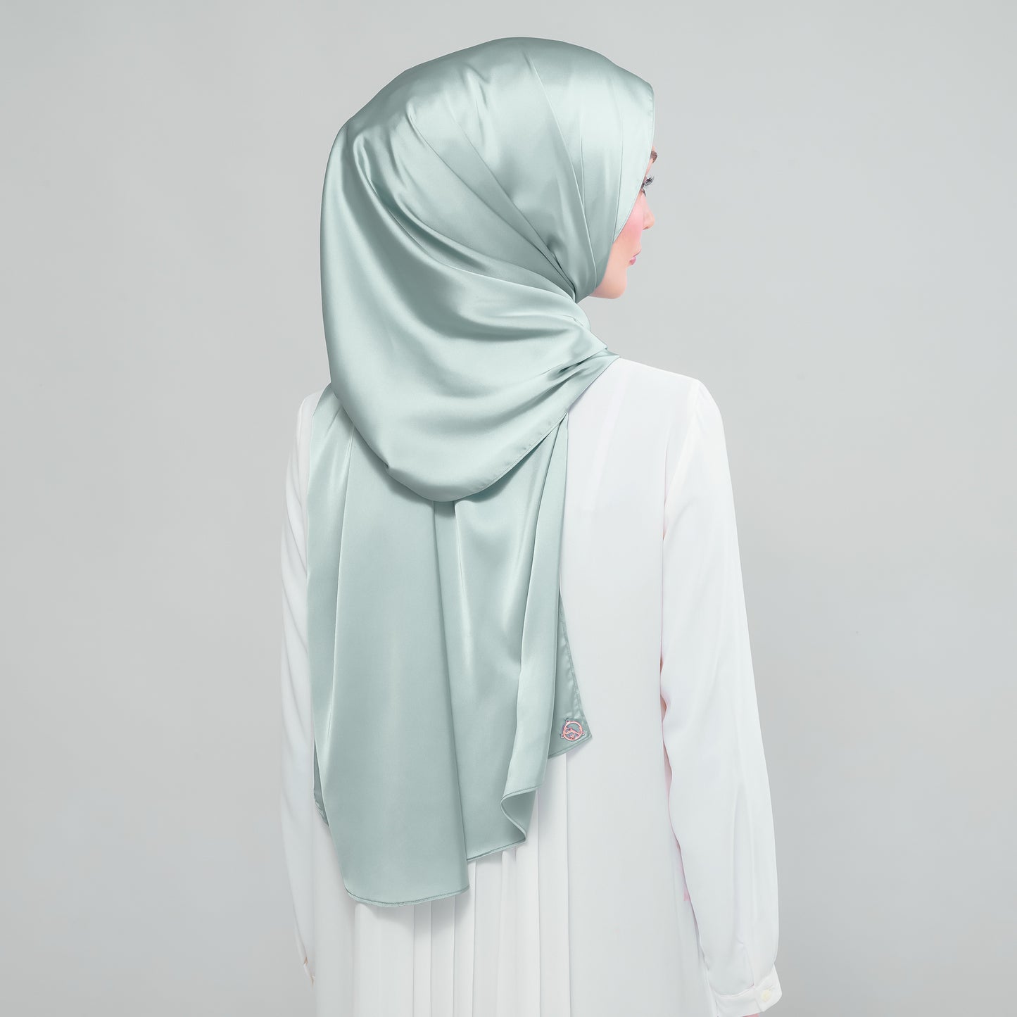 Instant Tag n' Go Shawl | Satin Bulle in Mint Green