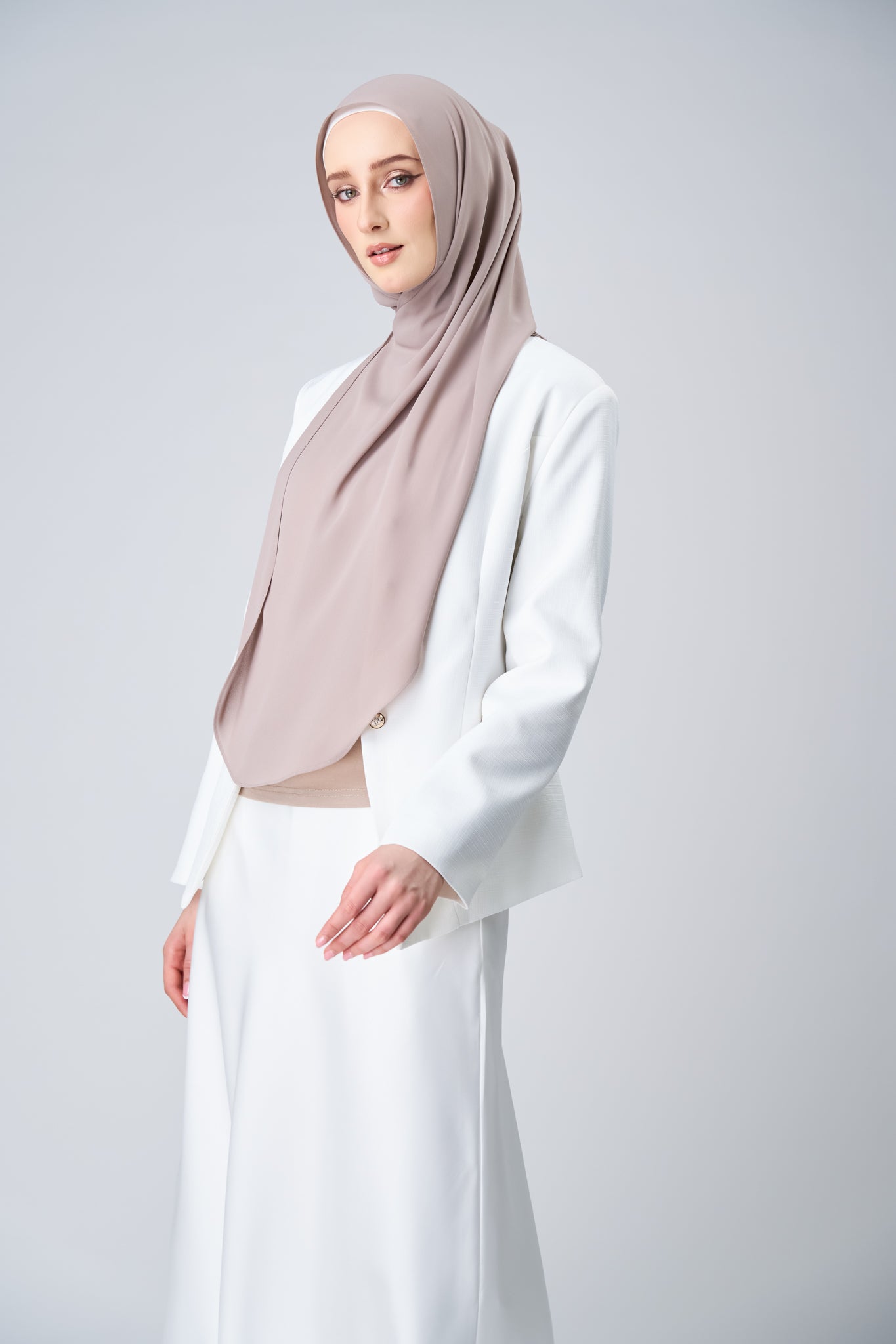 HoodX Curve in Taupe