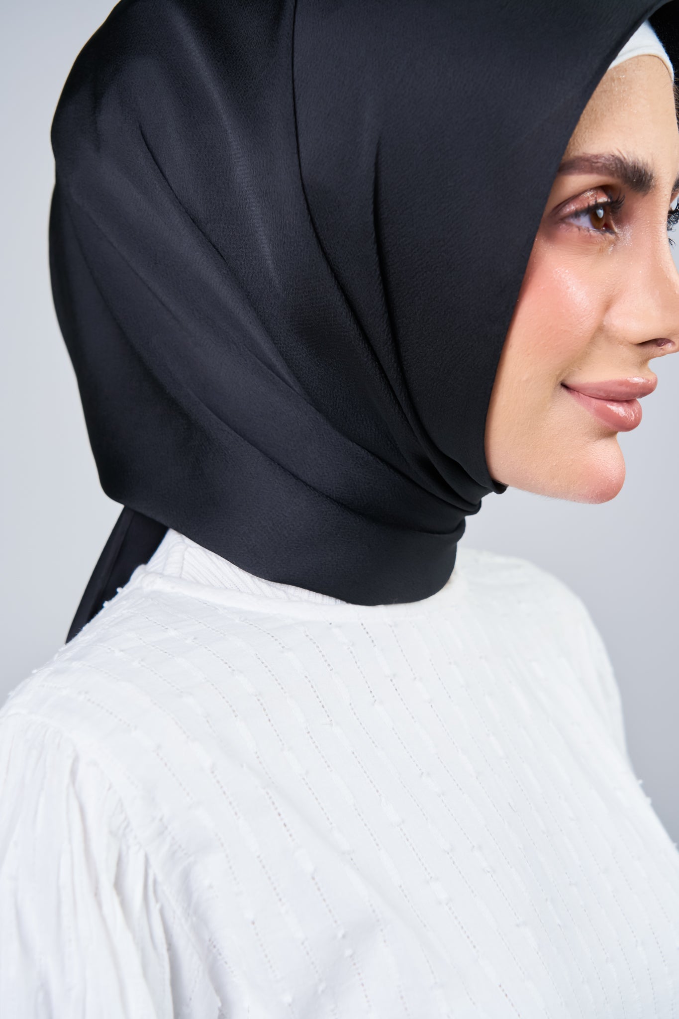 HoodX Luxe Volume 02 in Black