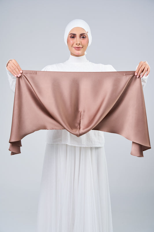 HoodX Luxe Volume 02 in Deep Mocha