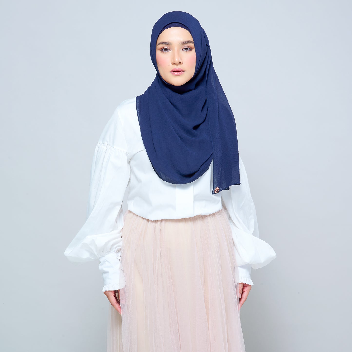 Newbie Ironless Set in Navy Blue