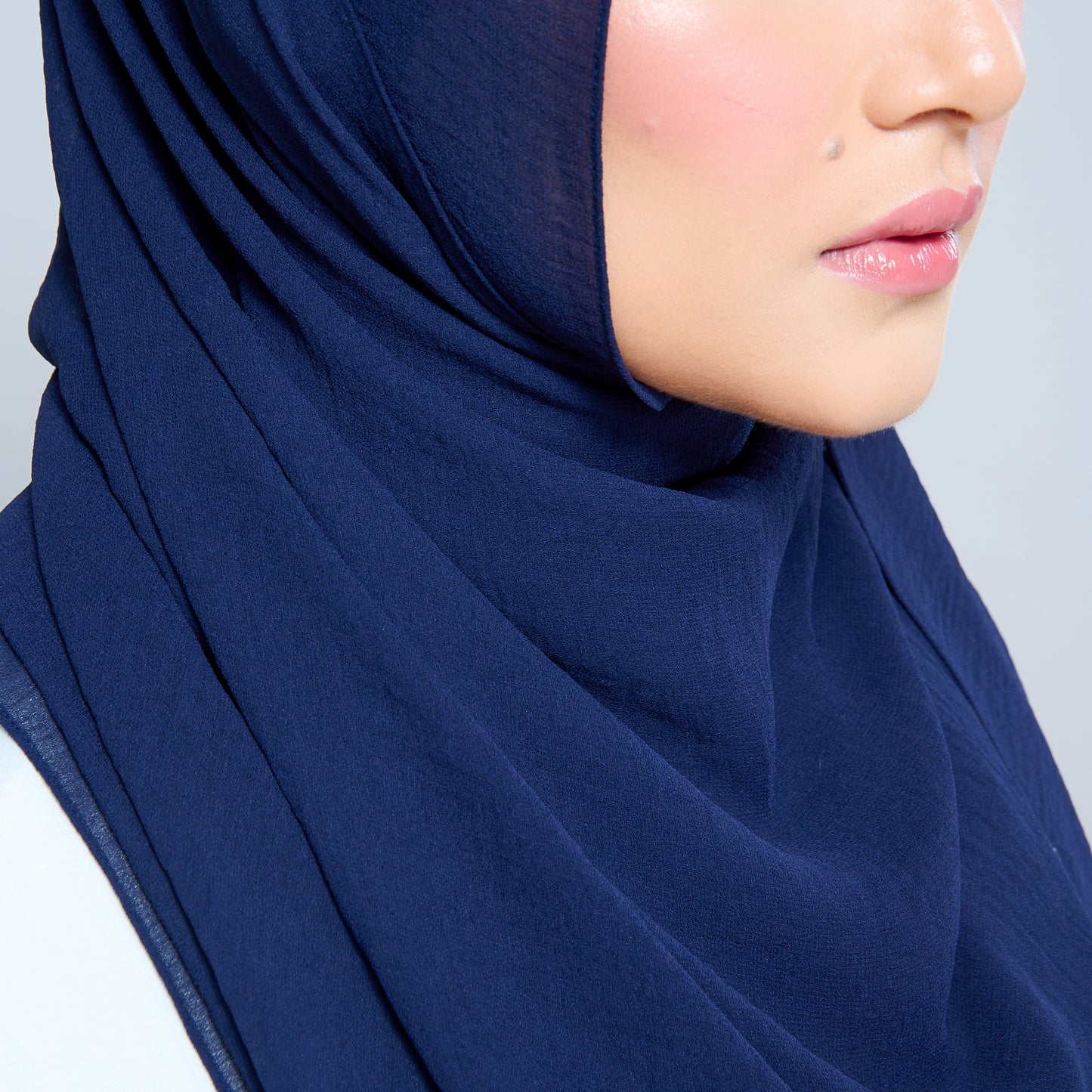 Newbie Ironless Set in Navy Blue