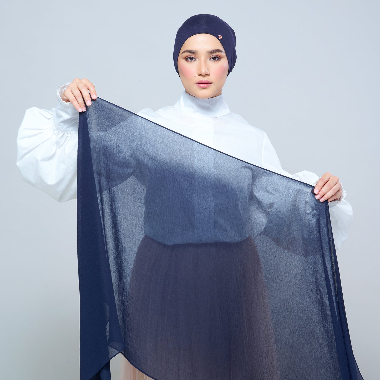 Newbie Ironless Set in Navy Blue