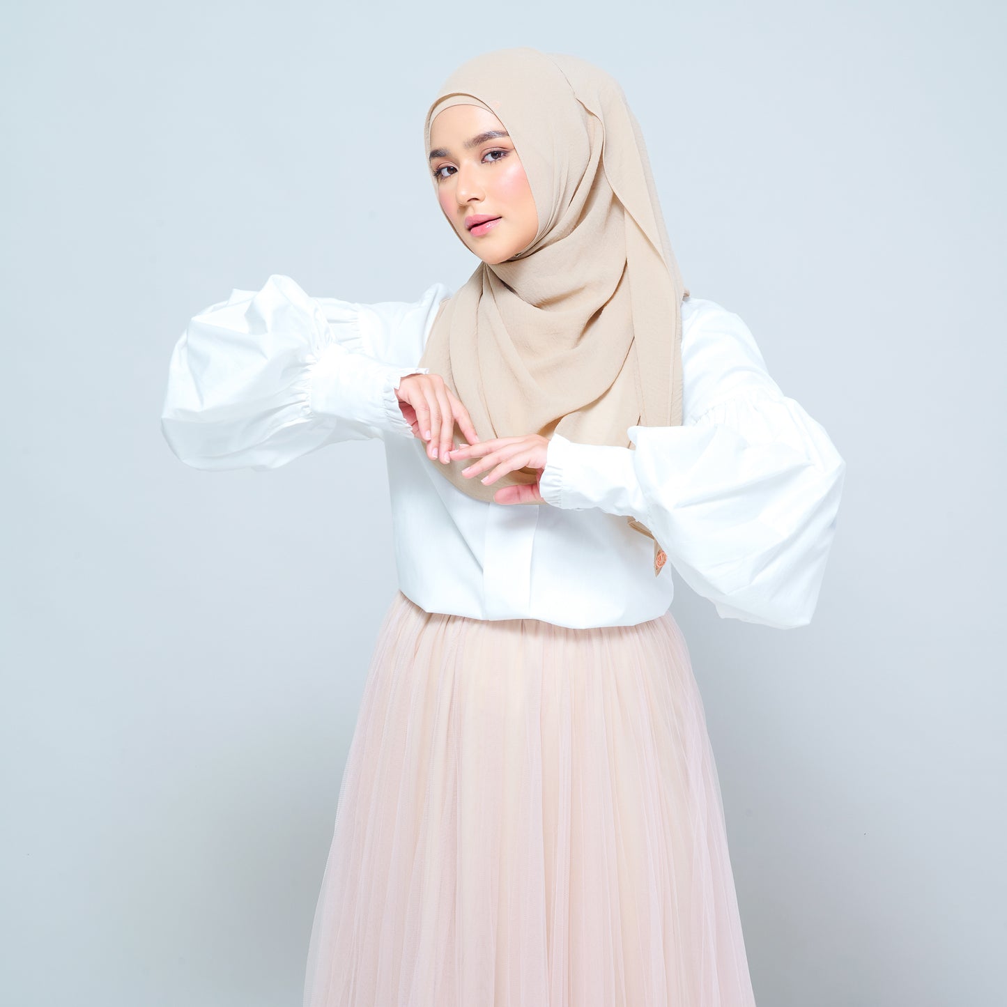 Newbie Ironless Set in Nude