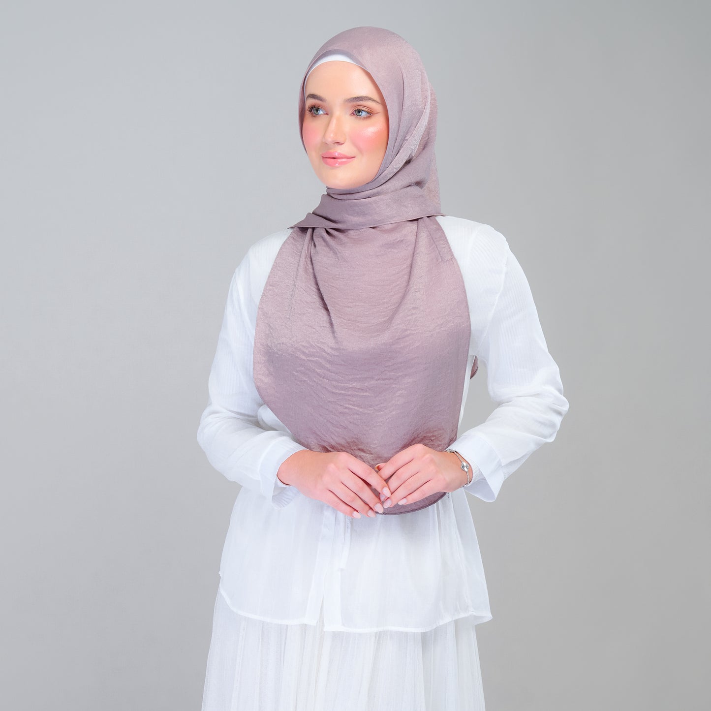 Instant Tag n' Go Shawl | Textured Silk in Ash Taupe