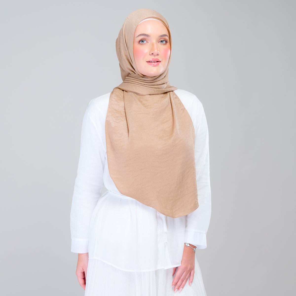 Instant Tag n' Go Shawl | Textured Silk in Caramel Latte