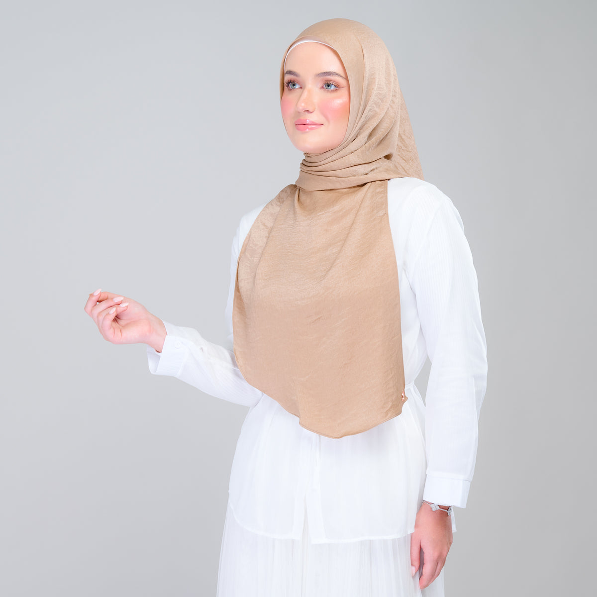 Instant Tag n' Go Shawl | Textured Silk in Caramel Latte
