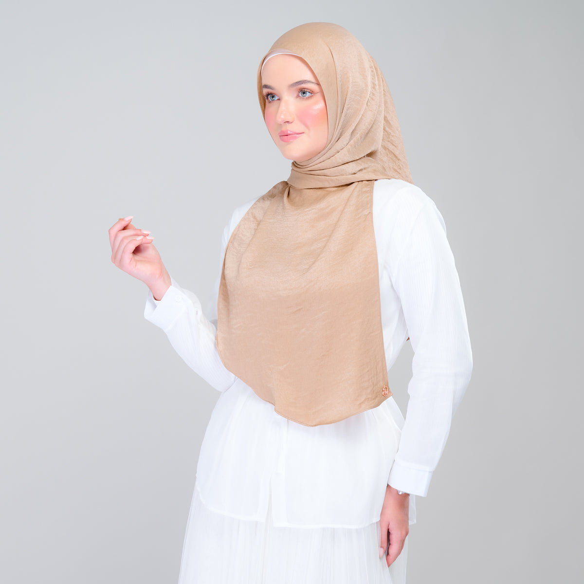 Instant Tag n' Go Shawl | Textured Silk in Caramel Latte