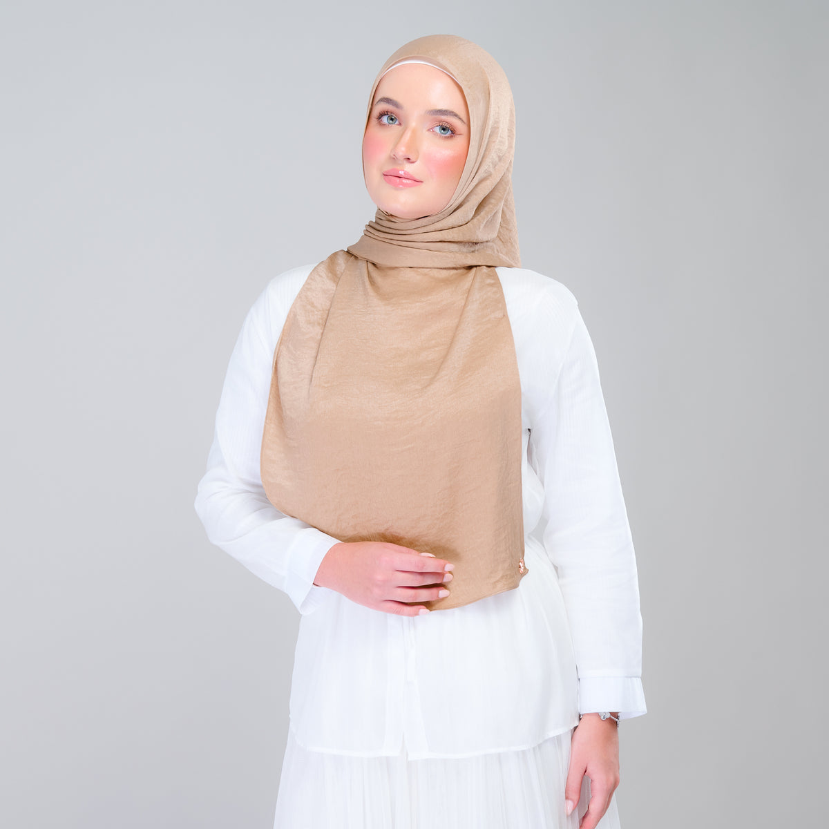 Instant Tag n' Go Shawl | Textured Silk in Caramel Latte