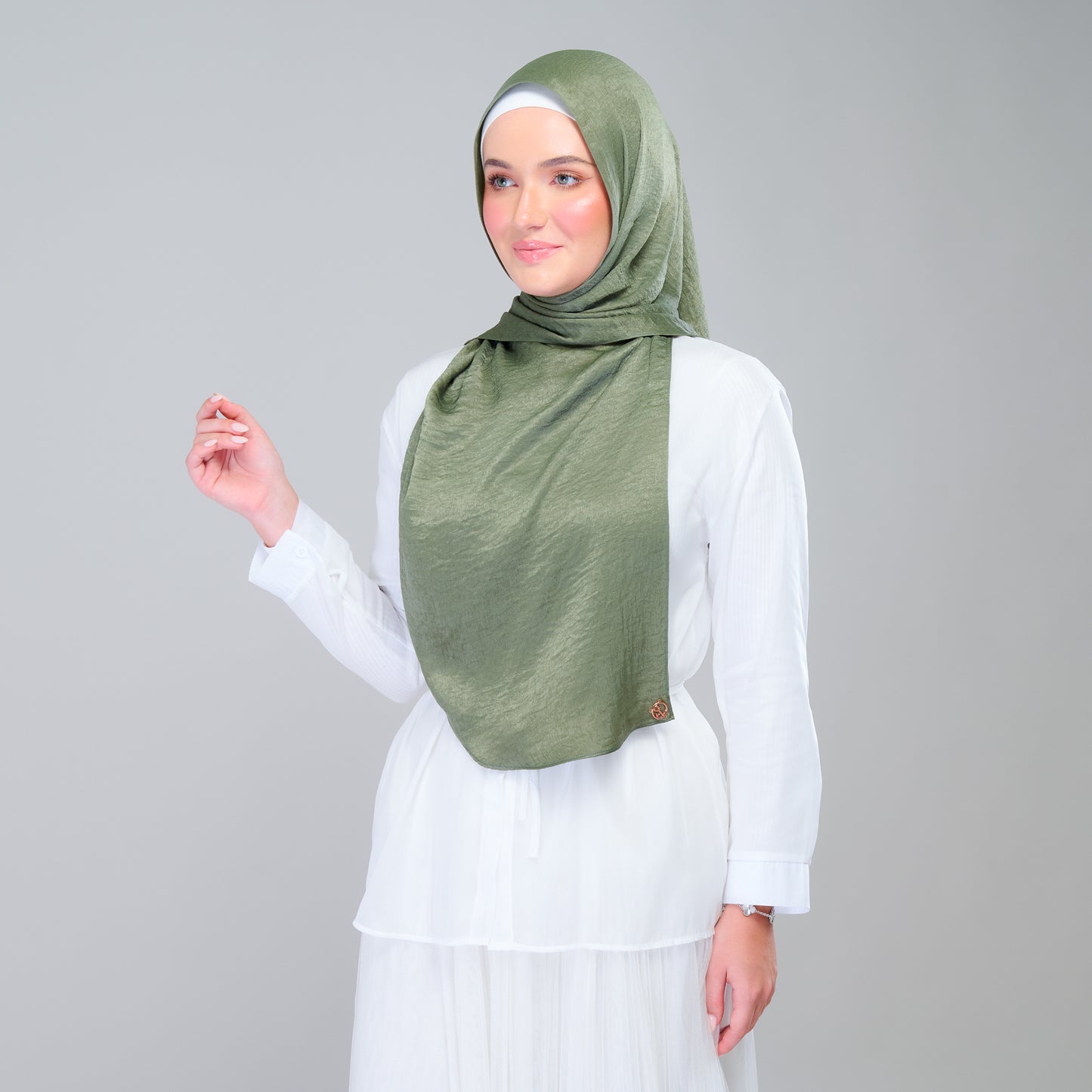 Instant Tag n' Go Shawl | Textured Silk in Dark Olive
