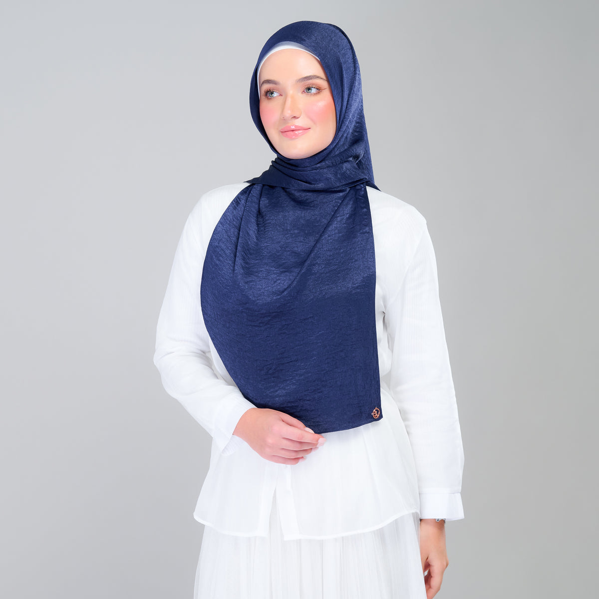 Instant Tag n' Go Shawl | Textured Silk in Navy Blue