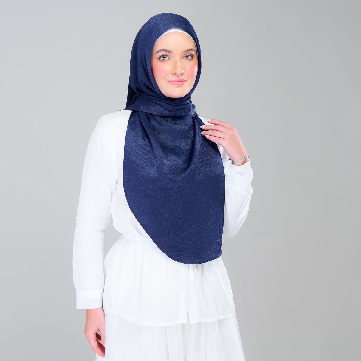 Instant Tag n' Go Shawl | Textured Silk in Navy Blue