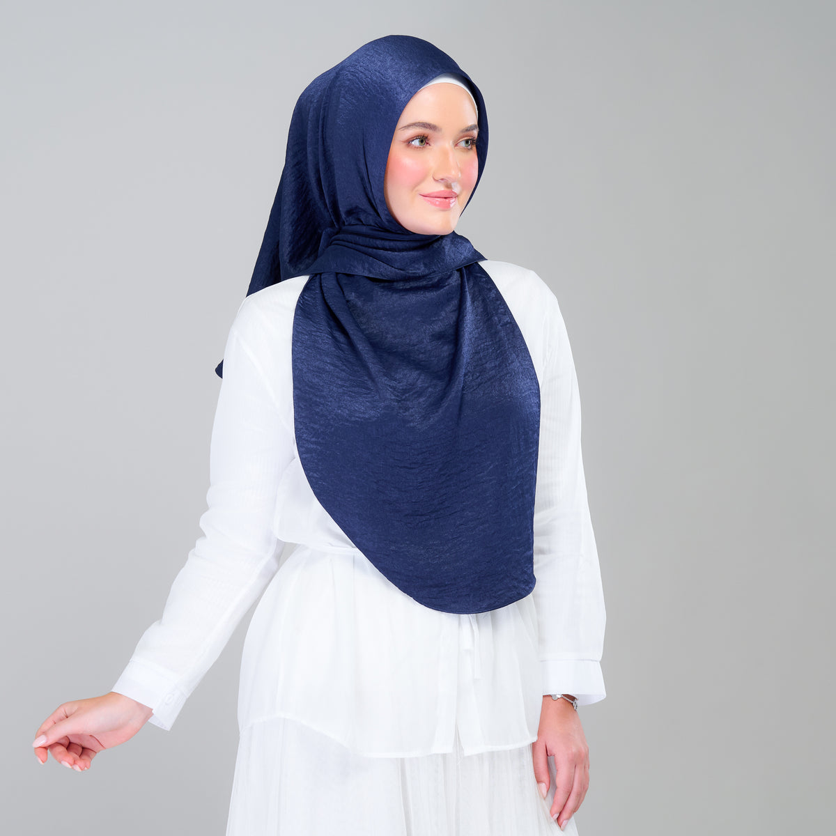Instant Tag n' Go Shawl | Textured Silk in Navy Blue