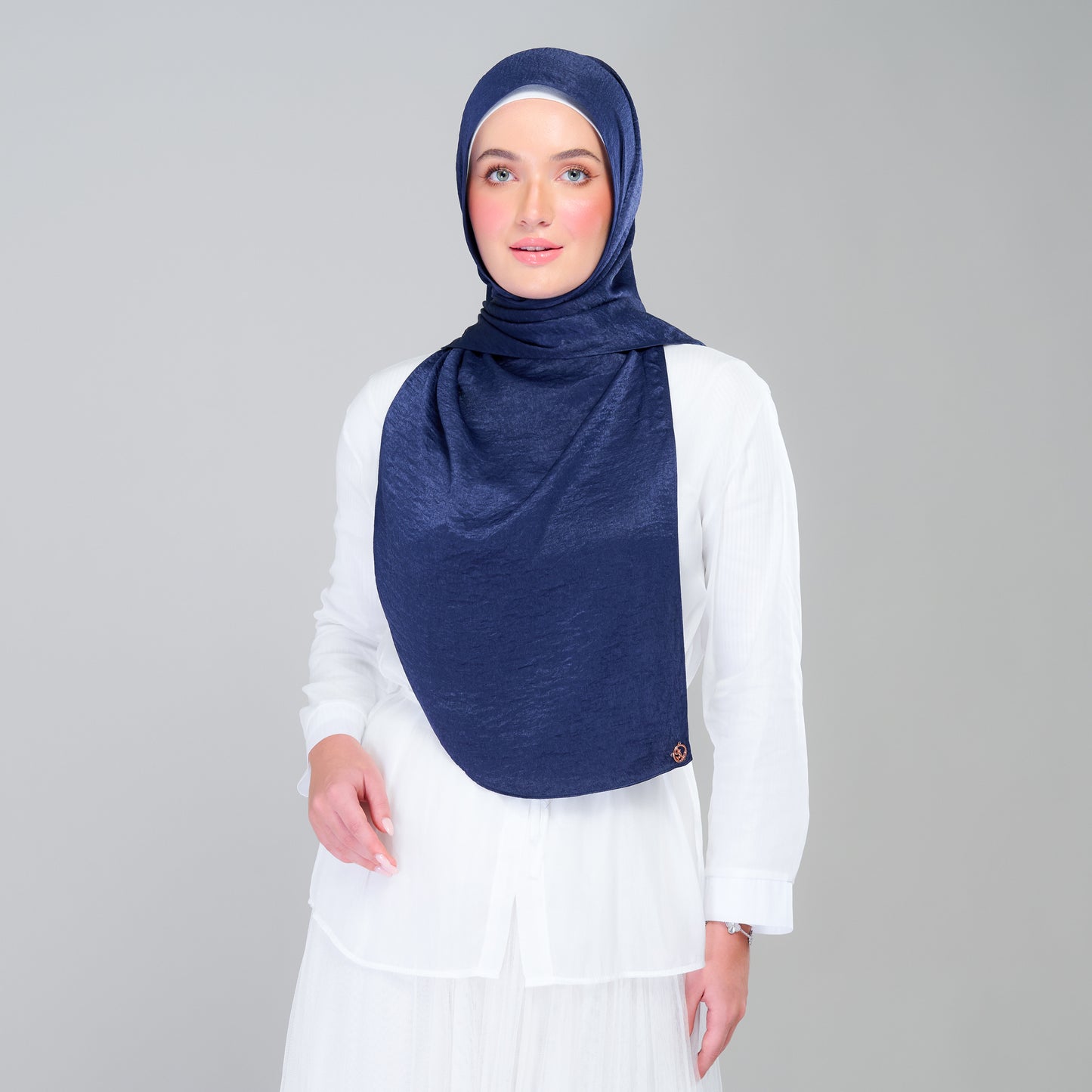 Instant Tag n' Go Butterfly | Textured Silk in Navy Blue