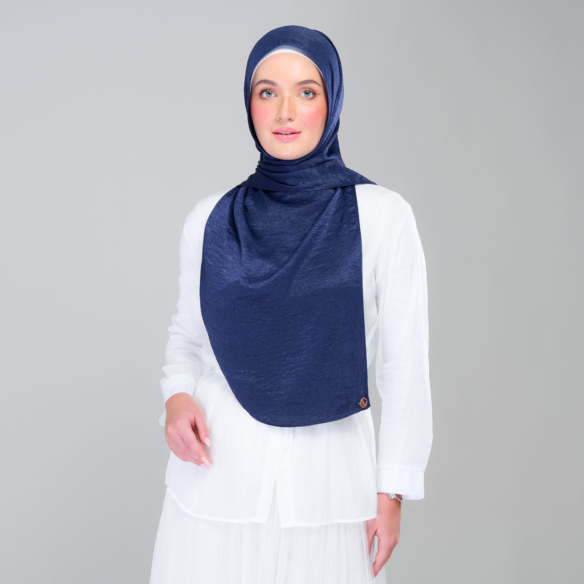 Instant Tag n' Go Shawl | Textured Silk in Navy Blue