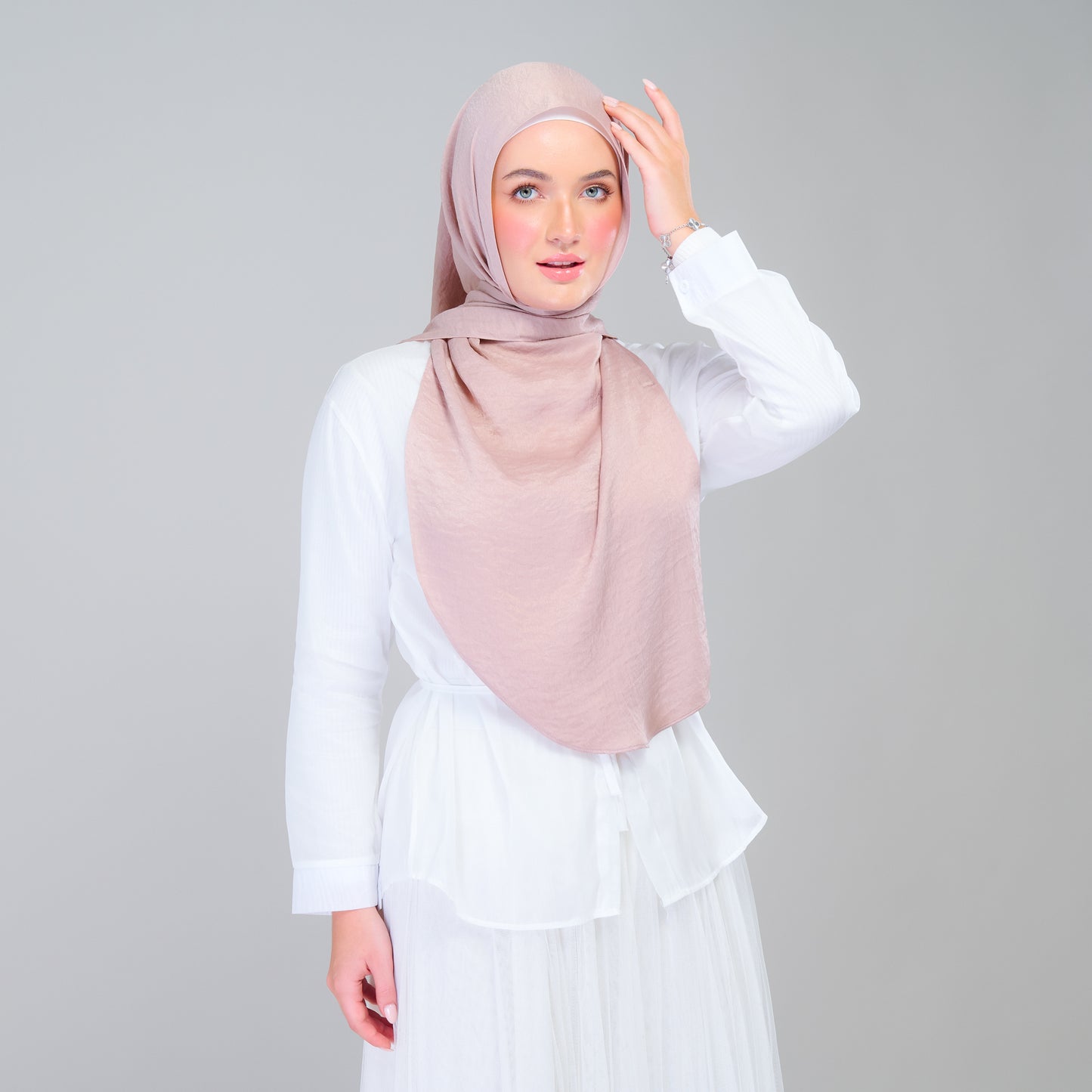 Instant Tag n' Go Shawl | Textured Silk in Nude Rose