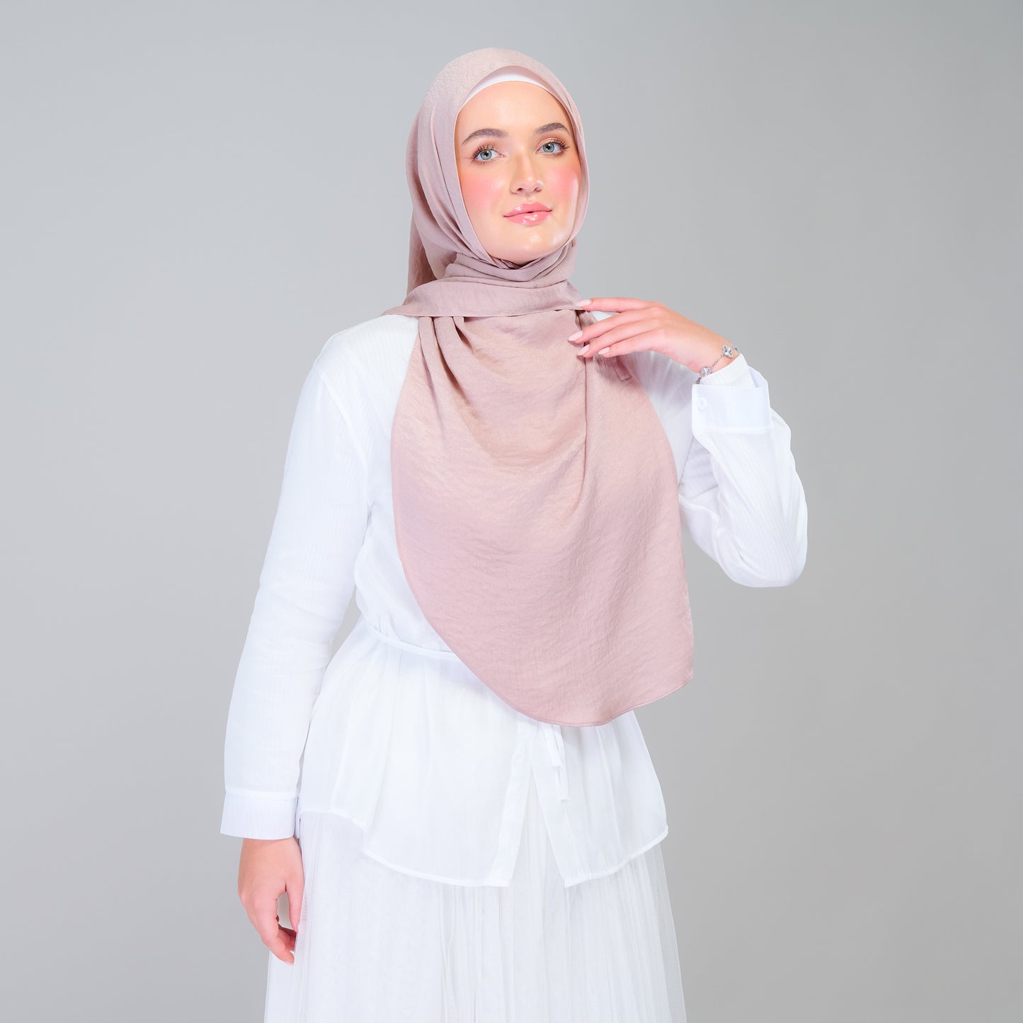 Instant Tag n' Go Shawl | Textured Silk in Nude Rose