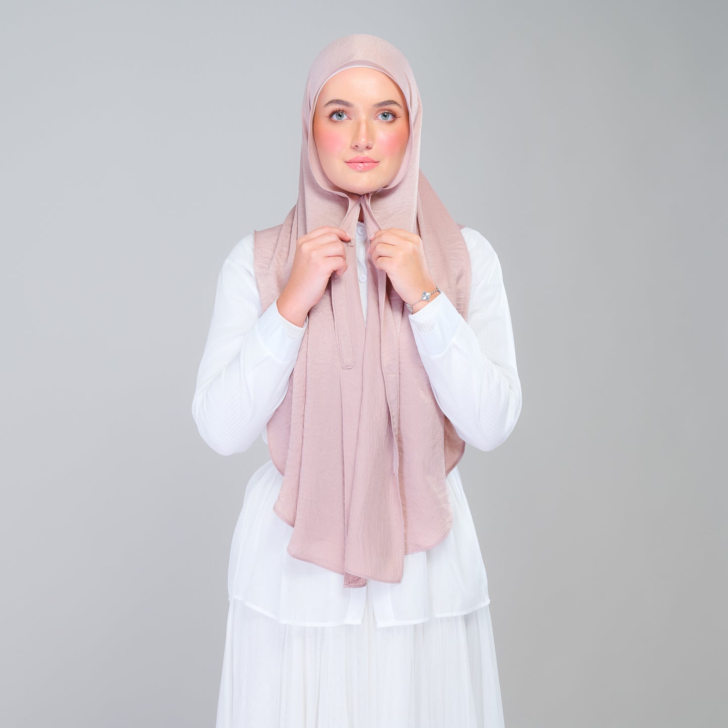 Instant Tag n' Go Shawl | Textured Silk in Nude Rose