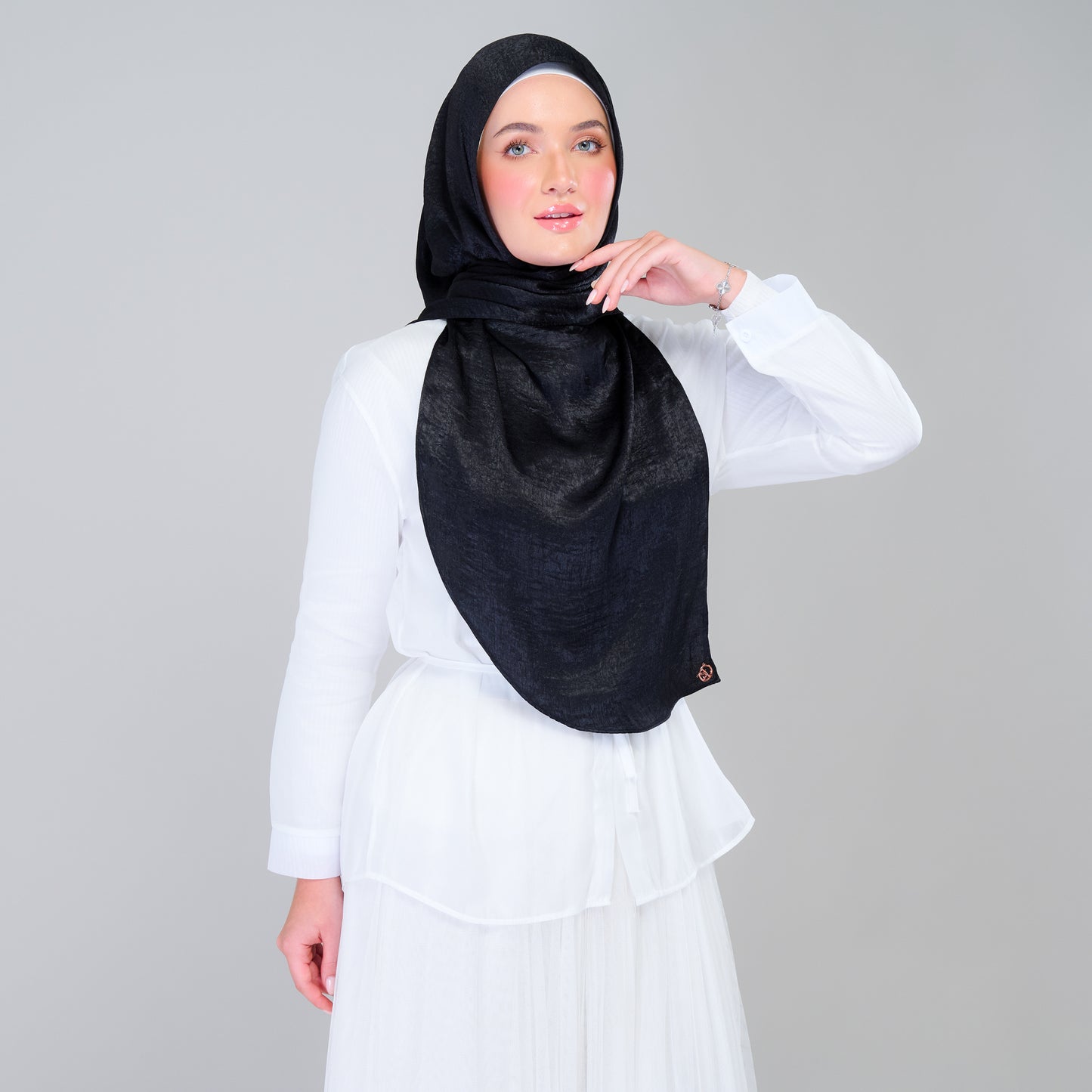 Instant Tag n' Go Butterfly | Textured Silk in Black