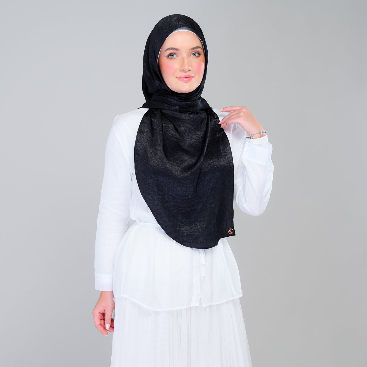 Instant Tag n' Go Butterfly | Textured Silk in Black