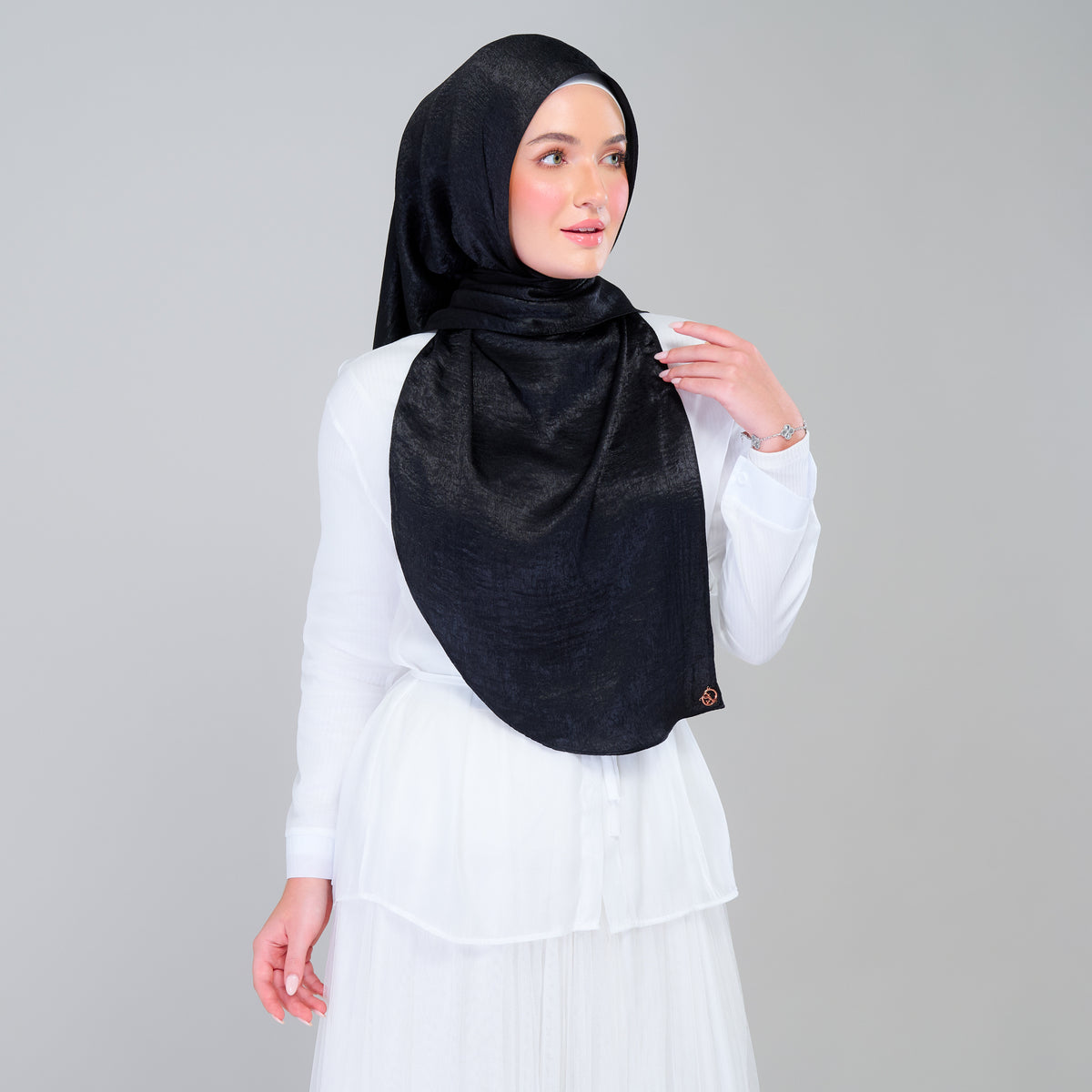 Instant Tag n' Go Butterfly | Textured Silk in Black