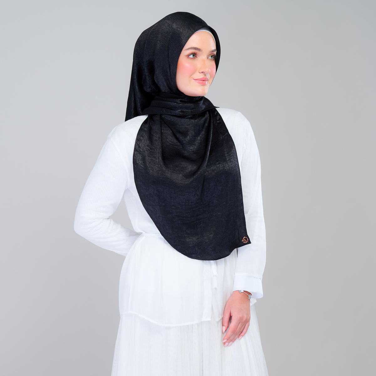 Instant Tag n' Go Butterfly | Textured Silk in Black