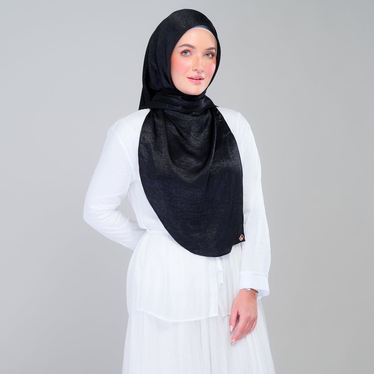 Instant Tag n' Go Butterfly | Textured Silk in Black