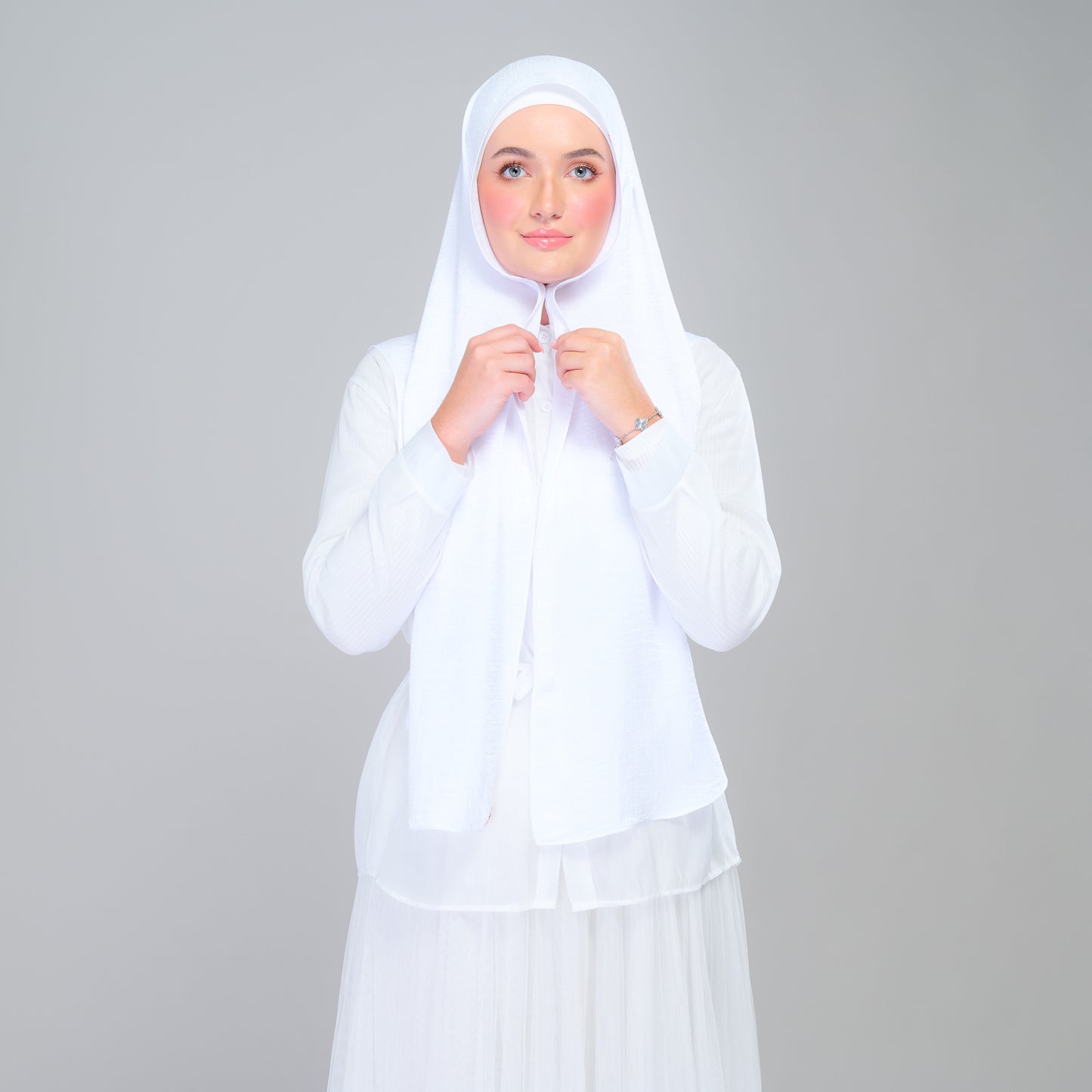 Instant Tag n' Go Shawl | Textured Silk in Pure White