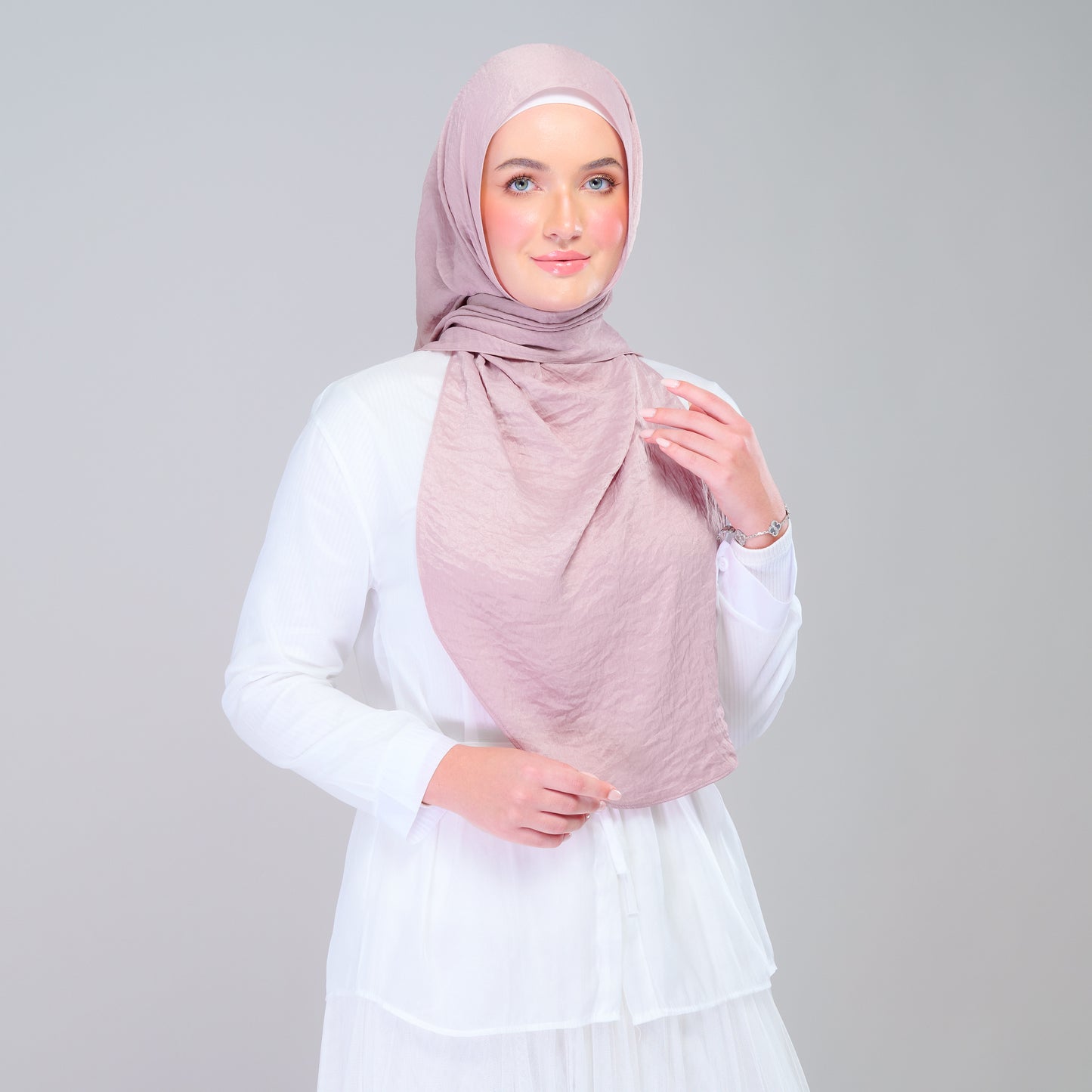 Instant Tag n' Go Shawl | Textured Silk in Soft Pink