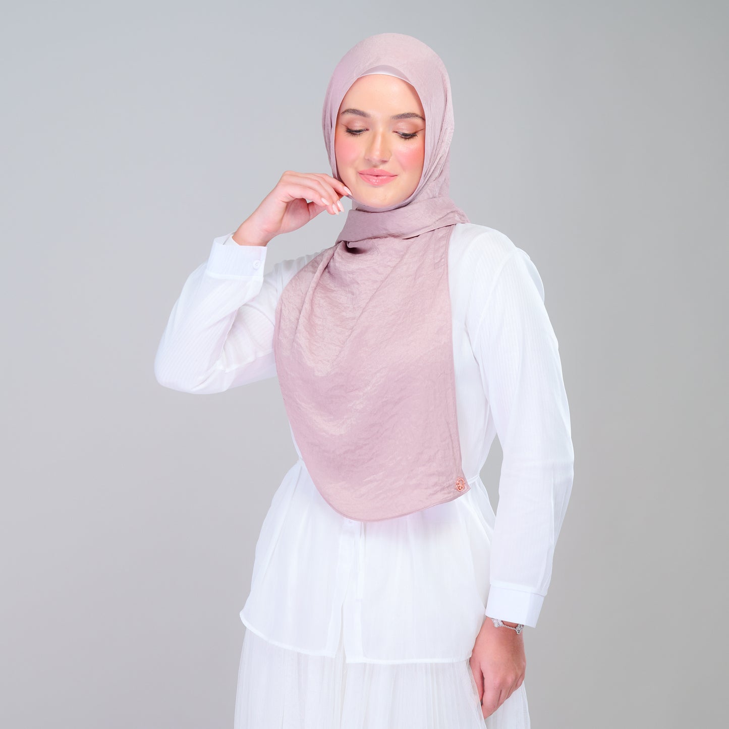Instant Tag n' Go Shawl | Textured Silk in Soft Pink