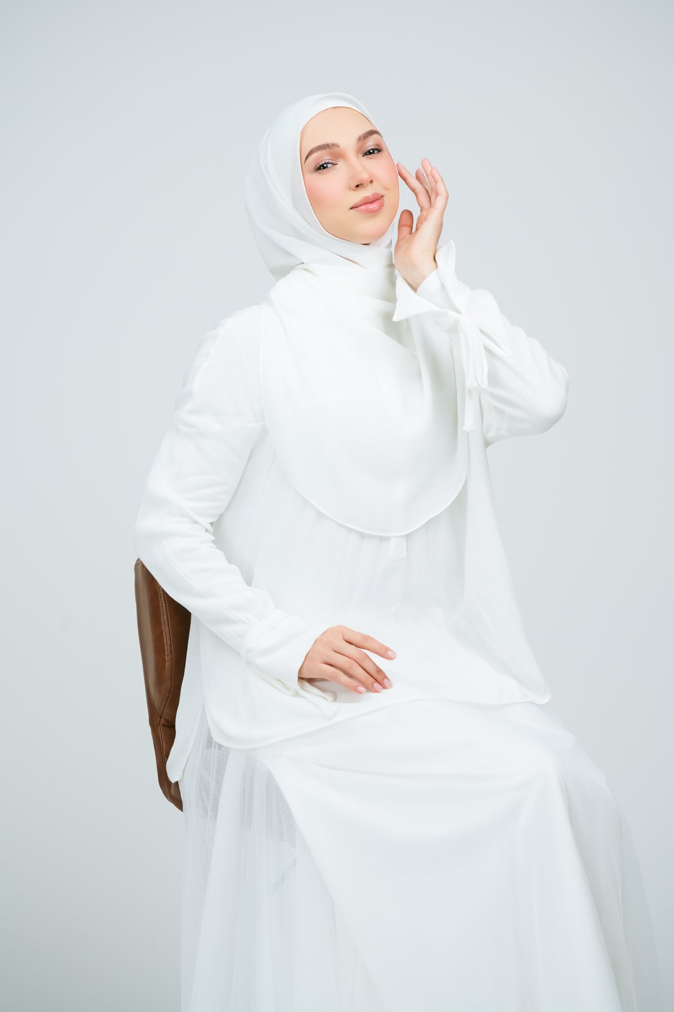 HoodX Curve in Bridal White