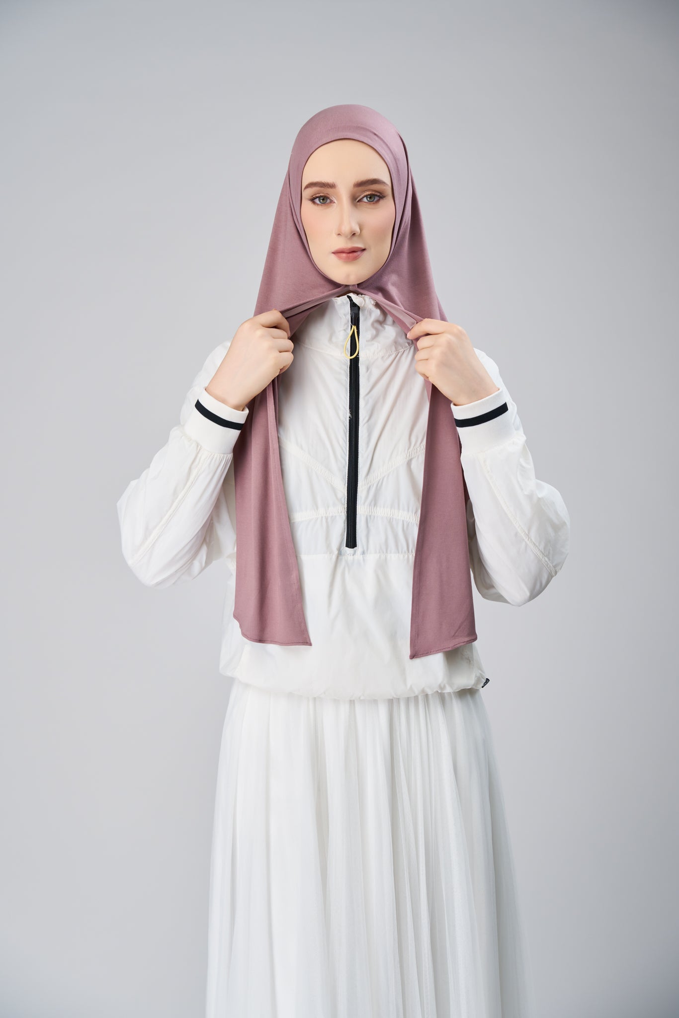 HoodX Lite in Medium Ash