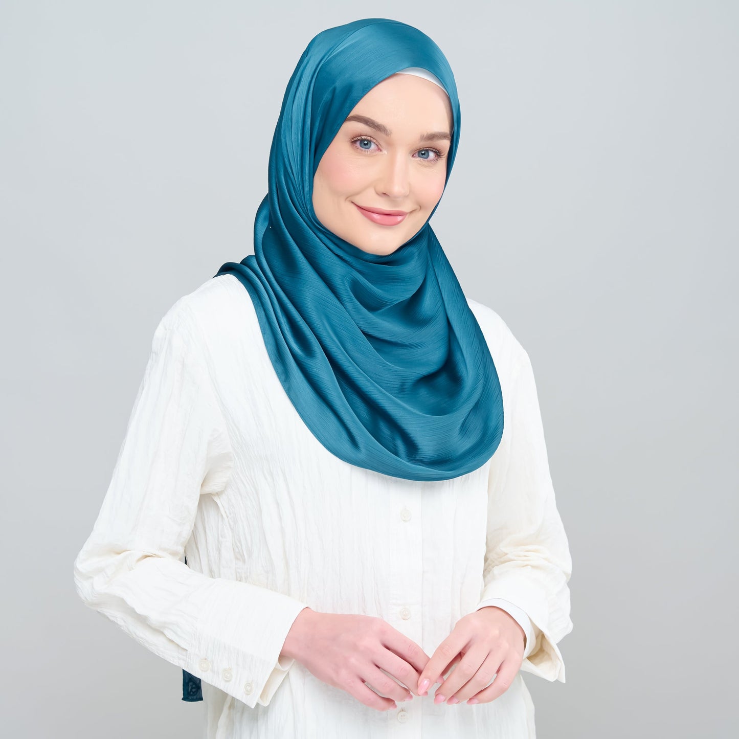 Medina Silk Shawl in Teal Blue