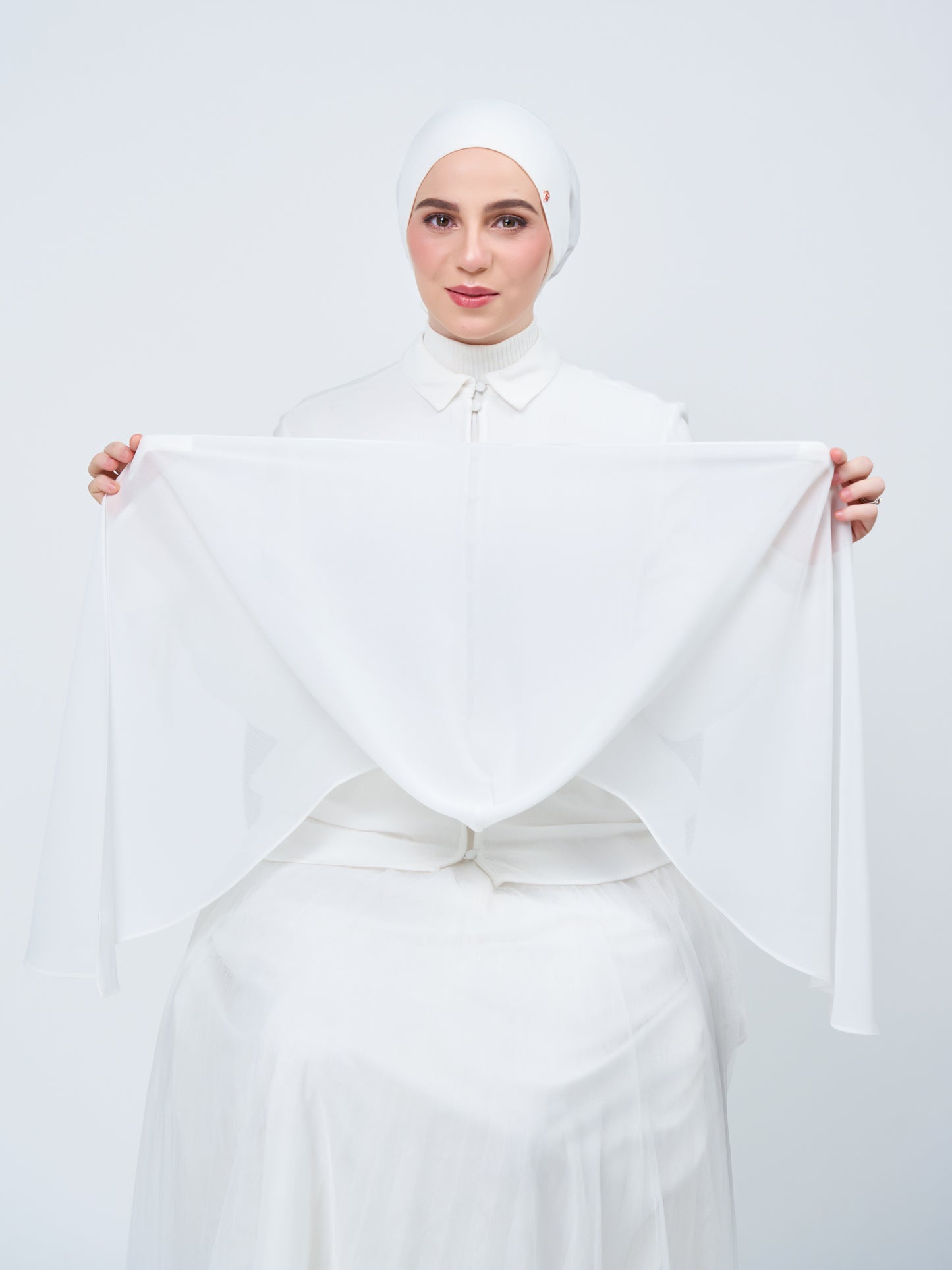 HoodX⁺Plus in Bridal White